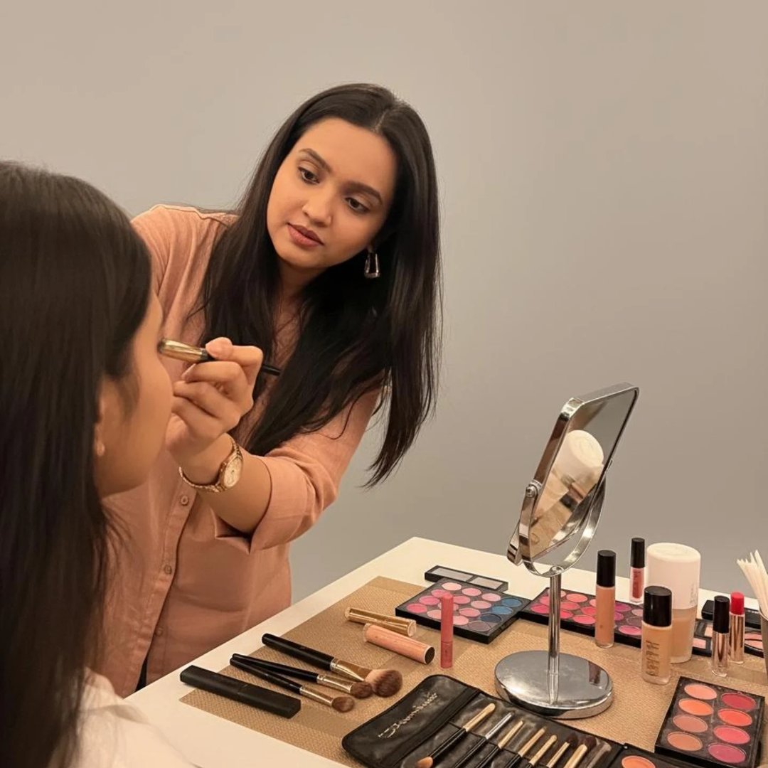 Alfina - Professional Makeup Artist